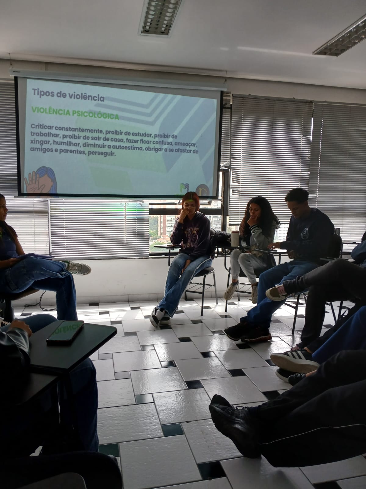 sensibilizacao-violencia-contra-mulher-aprendizes-6